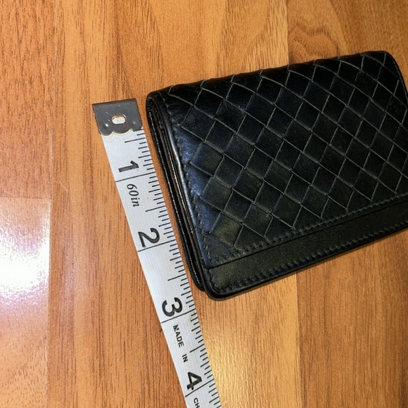 Authentic Bottega Veneta Intrecciato Flap Card Holder - Picture 12 of 12